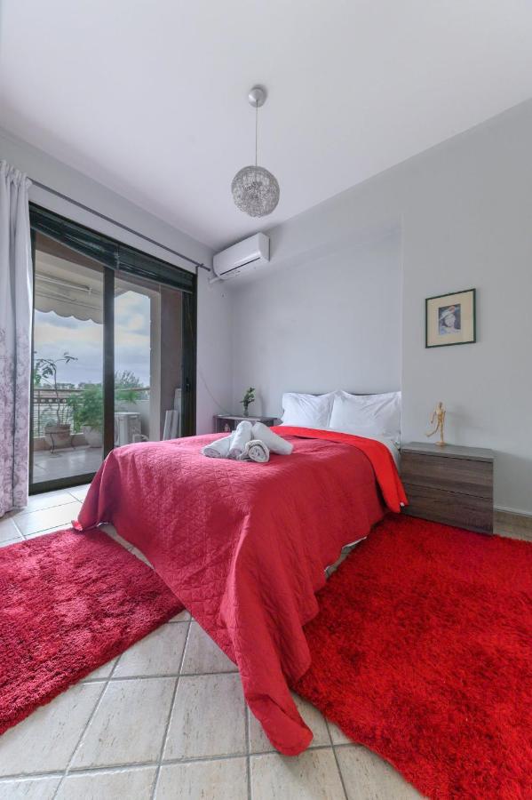 3Bd Apartment In The Center - Self Check In Патра Екстериор снимка
