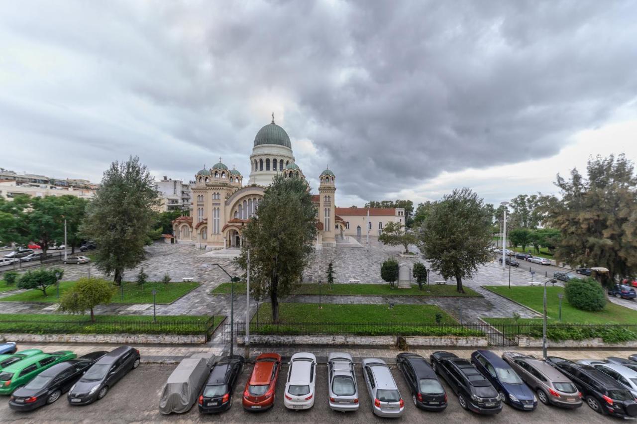 3Bd Apartment In The Center - Self Check In Патра Екстериор снимка
